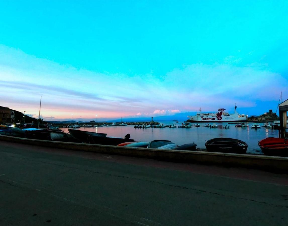 Casa Di Mezzo Διαμέρισμα Rio Marina Εξωτερικό φωτογραφία